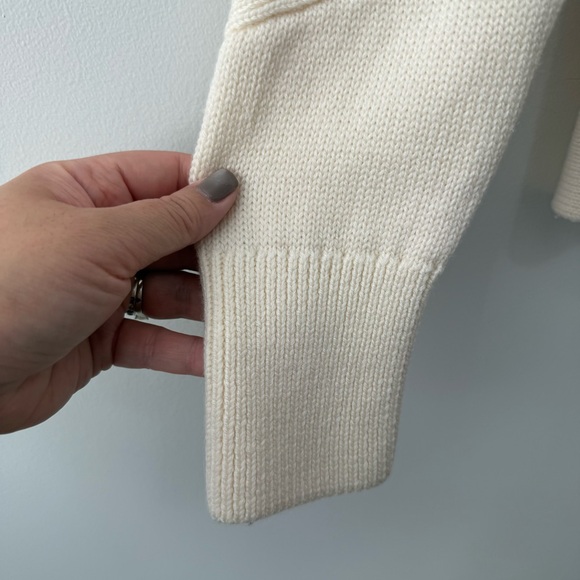 Kit and Ace Ash Merino Wool Crewneck Sweater Cream Wool Knit Sz XS/S - Picture 7 of 11